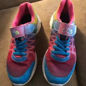 Girls size 1 Fils Tennis shoes